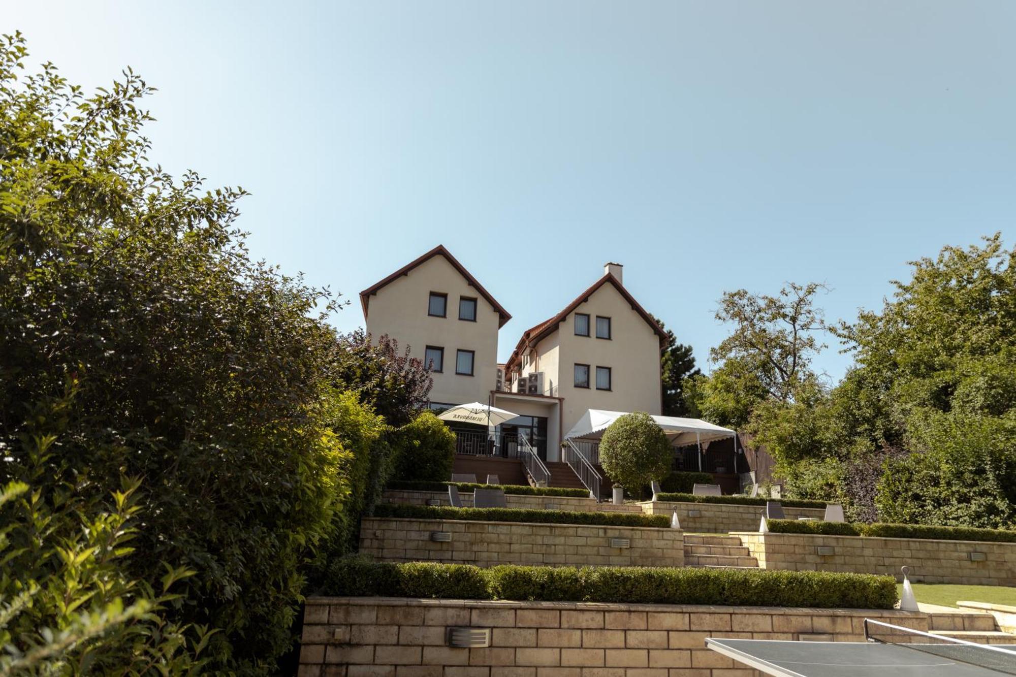 Hotel Belassi Bojnice Exterior photo